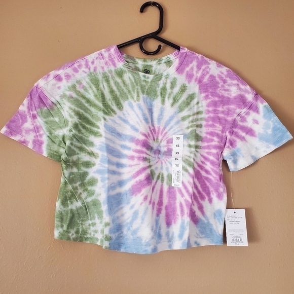 SO Junior's Cropped Boxy Tie Dye Tee - Picture 1 of 5
